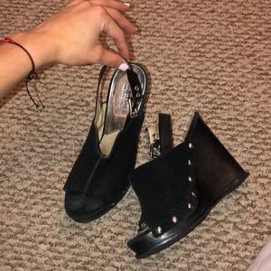 Michael kors wood wedges